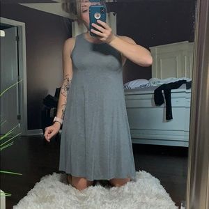 American Eagle Xxs Flowy Gray Dress